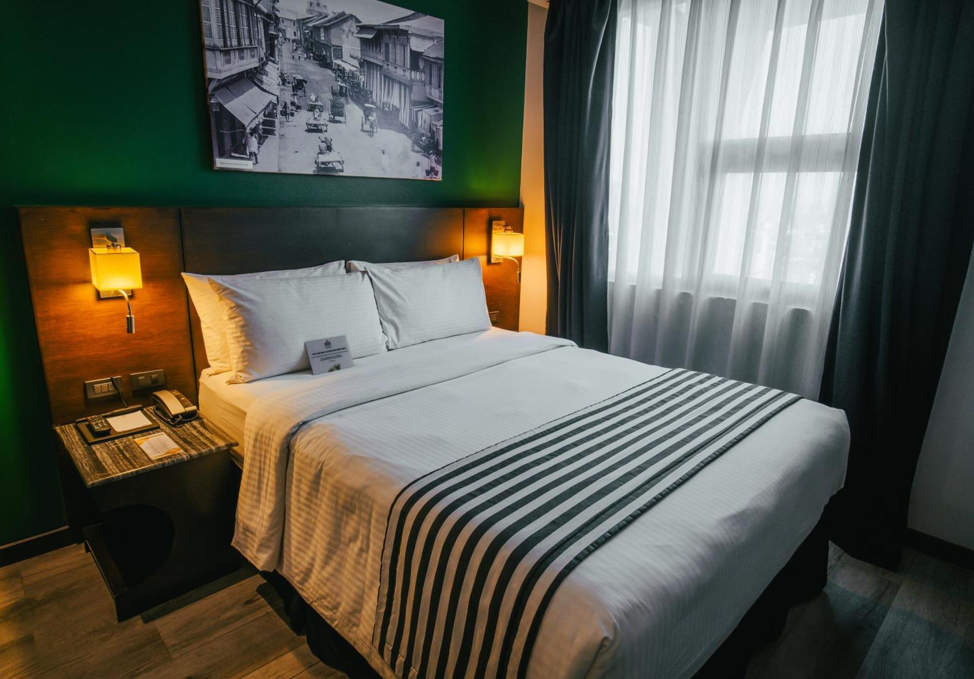 1898 Colonia En Filipinas Hotel Makati City